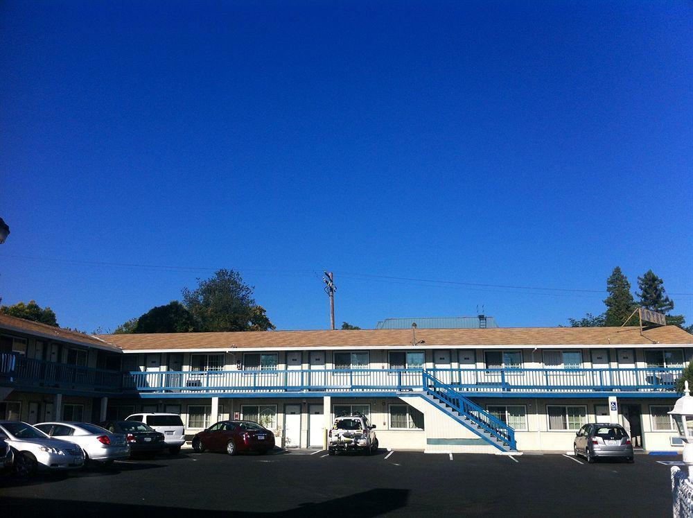 Travel Inn Redding Exterior photo